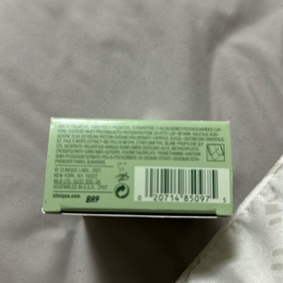 CLINIQUE FRESH PRESSED 7 DAYS SYSTEM WITH PURE VITAMIN C - Picture 7 of 7